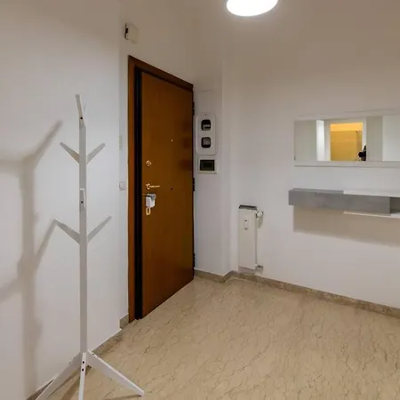 Inside Apartamento
